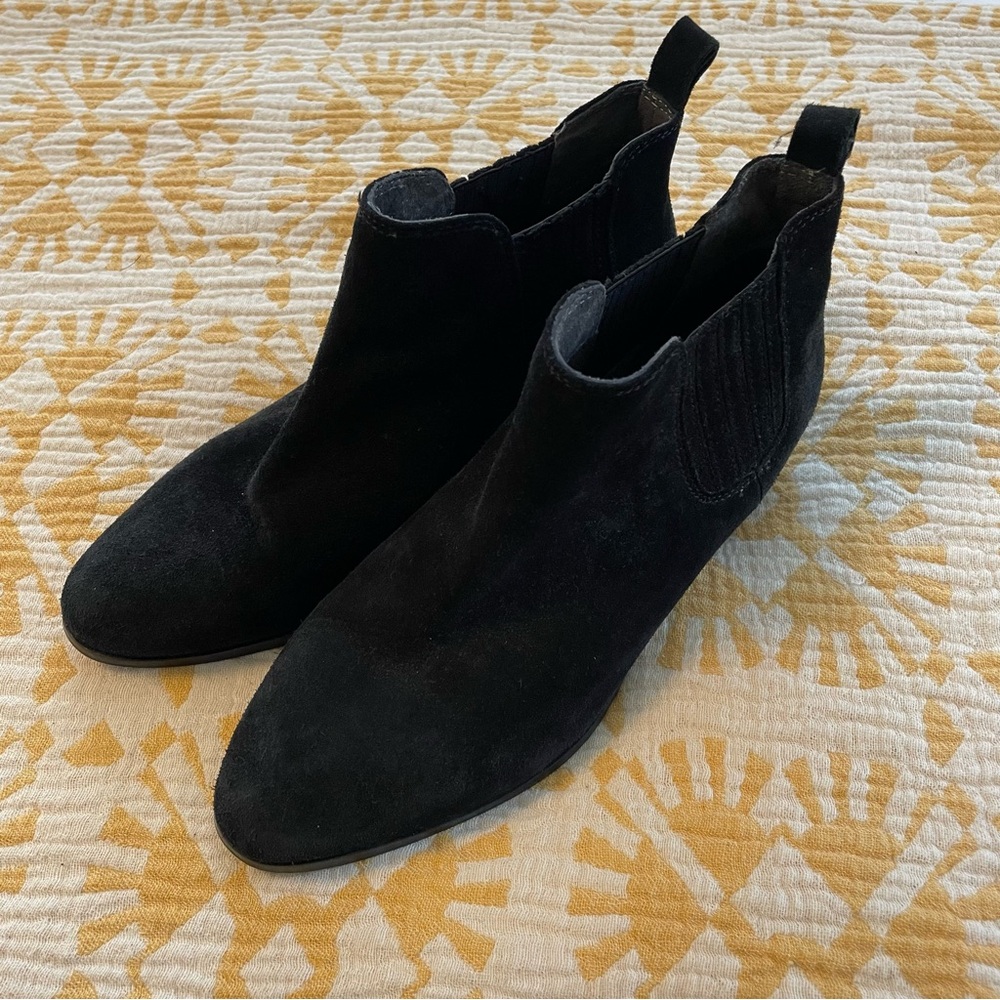 Seychelles Black Booties